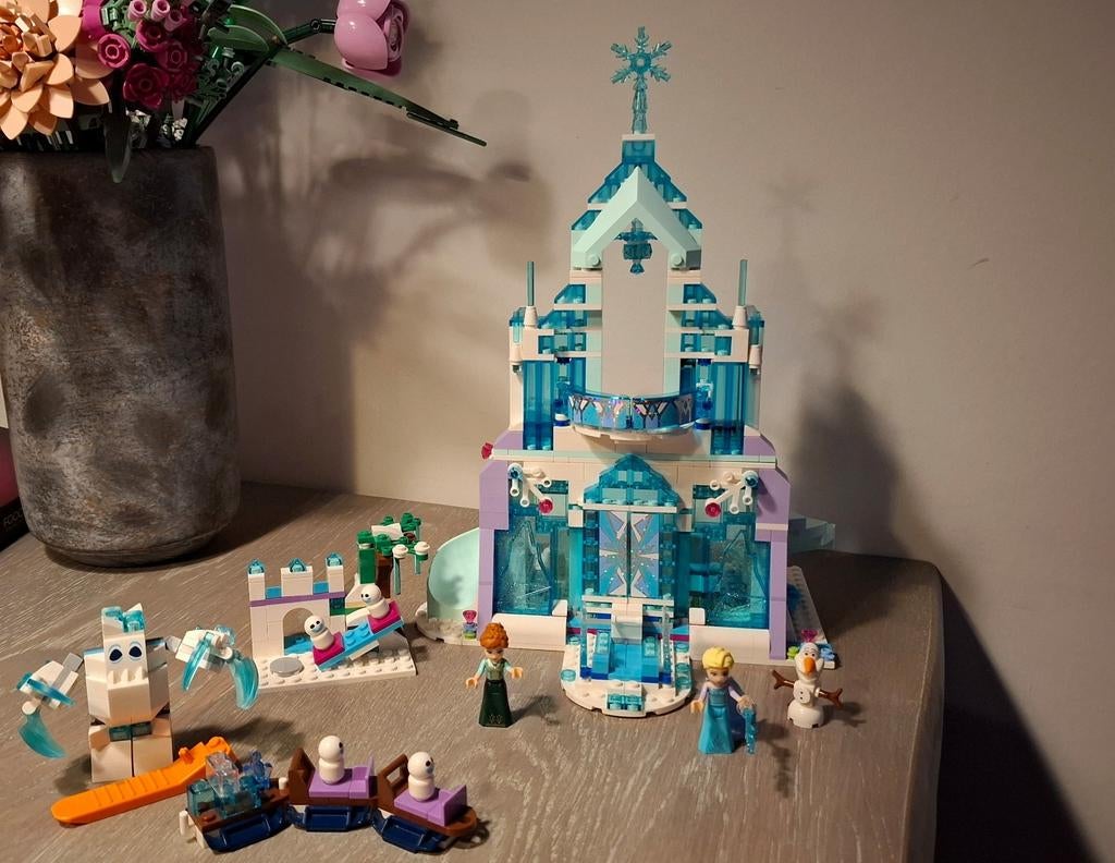 Lego Disney Frozen kasteel 43172, Kinderen en Baby's, Speelgoed | Duplo en Lego, Inclusief minifiguren, Gebruikt, Lego, Ophalen of Verzenden