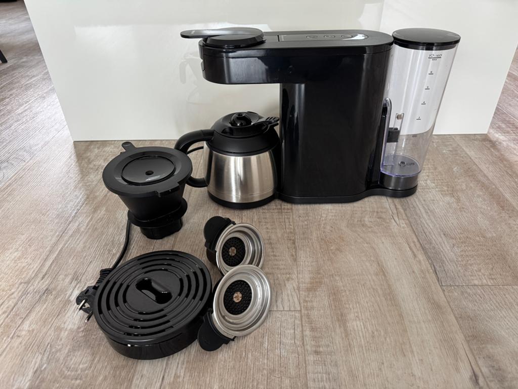 Te koop: Philips Senseo Switch, Witgoed en Apparatuur, Koffiezetapparaten, Ophalen, Afneembaar waterreservoir, Gebruikt, Koffiemachine