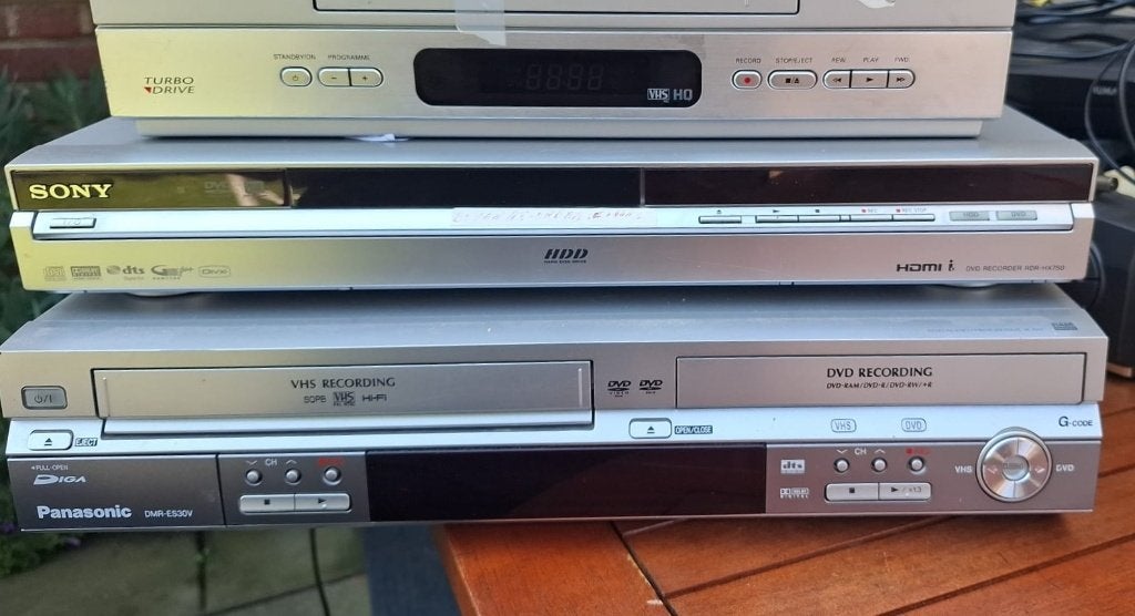 Sony RDR-HX750 en Panasonic DMR-ES30V dvd recorder hdr vhs, Ophalen of Verzenden, Gebruikt, Harddiskrecorder, Met dvd-recorder