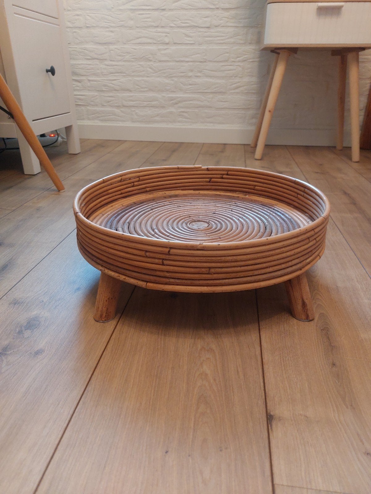 Dienblad rotan, Huis en Inrichting, Woonaccessoires | Schalen en Manden, Ophalen of Verzenden, Zo goed als nieuw, Rond, Riet