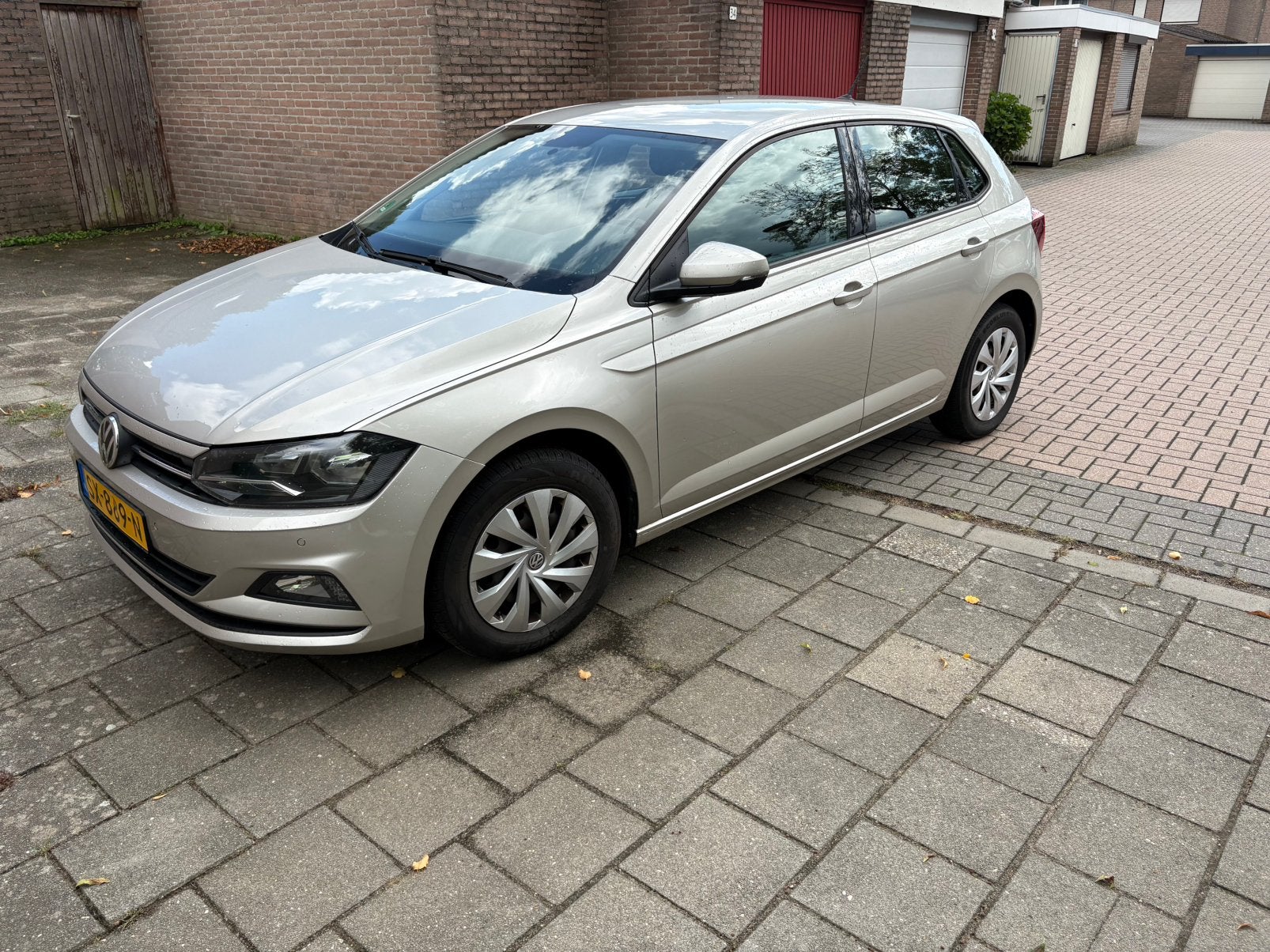 Volkswagen Polo 1.0 TSI 95pk 2018 Grijs, Auto's, Voorwielaandrijving, 40 €/maand, 23 km/l, Origineel Nederlands