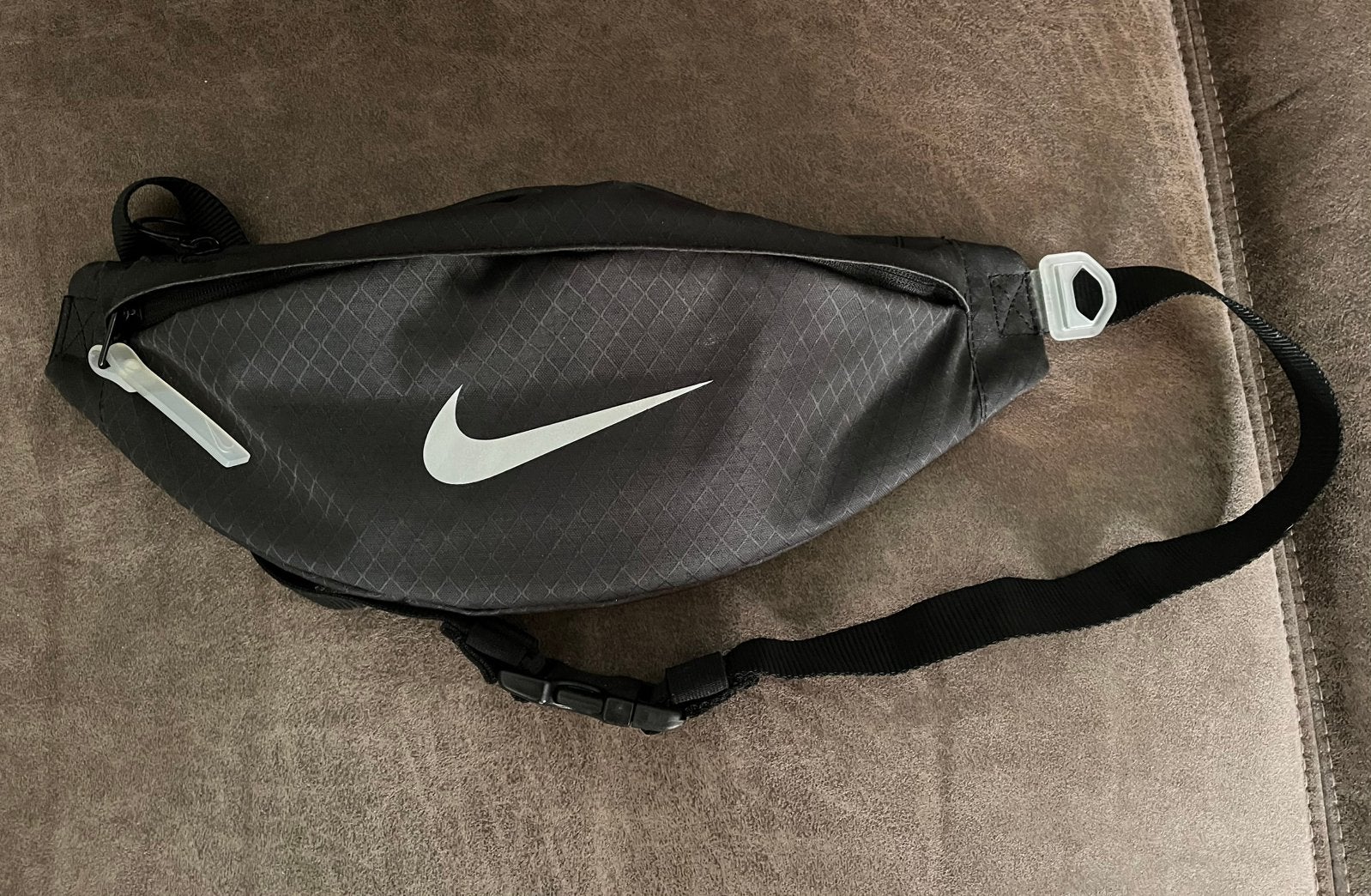 Nike heuptasje ZGAN (dames of heren), Ophalen of Verzenden, Zo goed als nieuw
