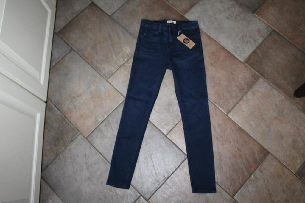 24Colours high waist vlotte stretch jeans mt 34/XS KOOPJE
