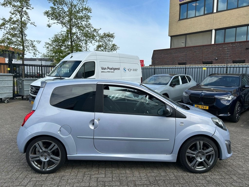 Renault Twingo 1.6 16V RS 2009 Grijs, Auto's, Voorwielaandrijving, Twingo, 40 €/maand, Zwart