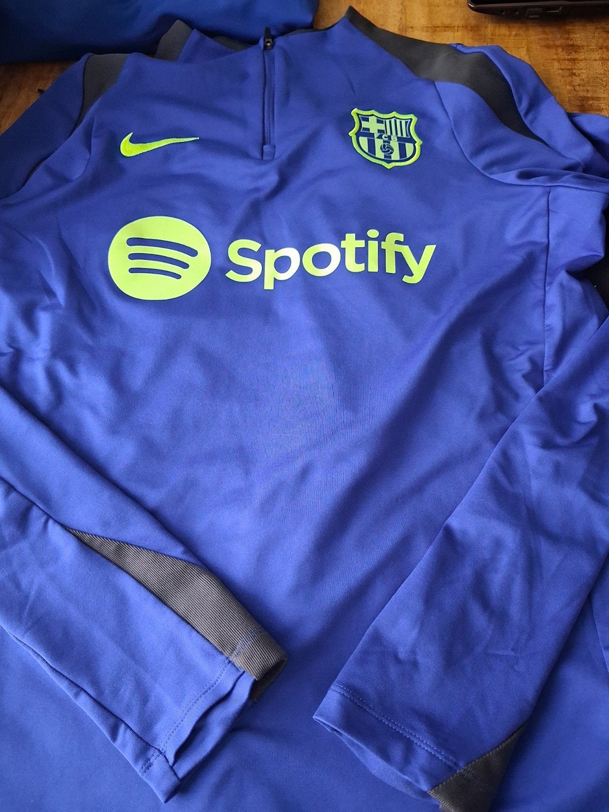 Trainingspak maat M, Nike, Ophalen of Verzenden, Gedragen, Algemeen