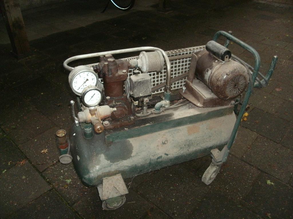 compressor, 100 liter of meer, Ophalen, Gebruikt, Minder dan 200 liter/min