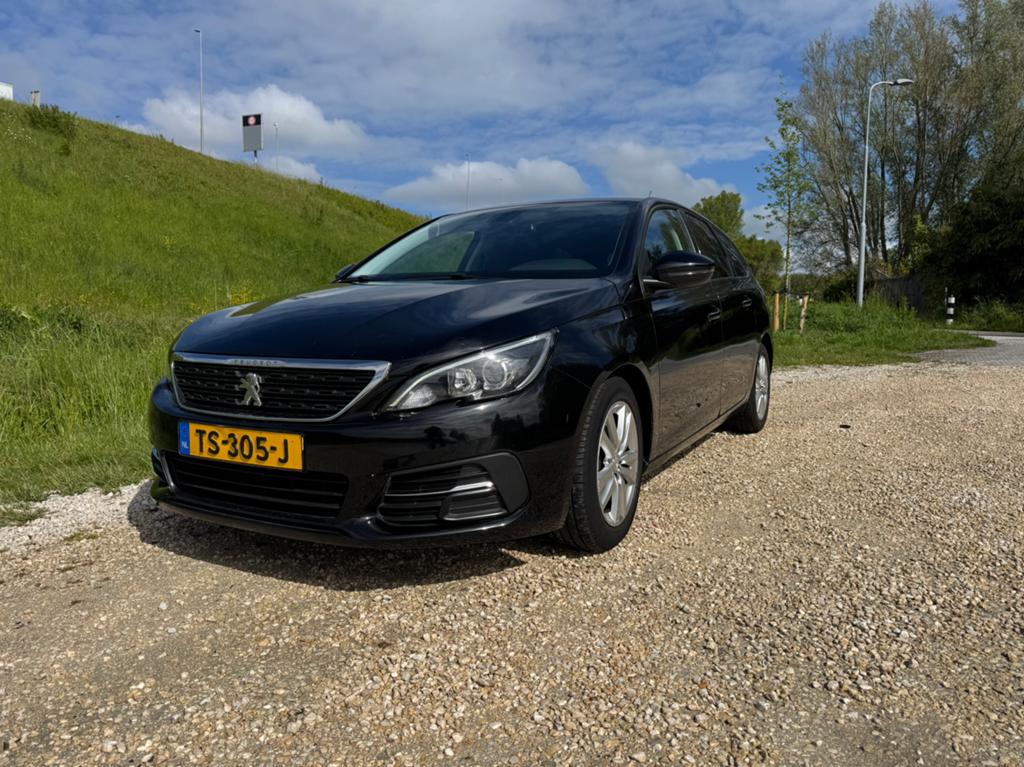 Peugeot 308 SW 1.6 Bluehdi aut, 4 cilinders, Zwart, Particulier, 1560 cc