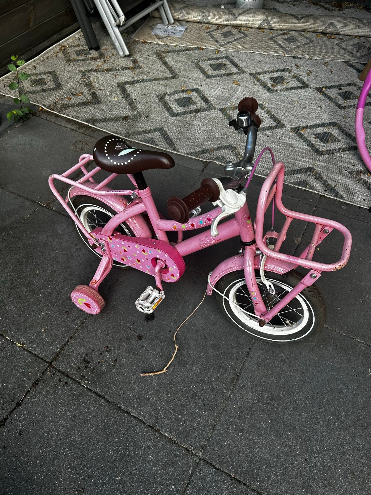 Roze kinderfiets met zijwieltjes en mandje, Ophalen, Zijwieltjes, Gebruikt, Velgrem
