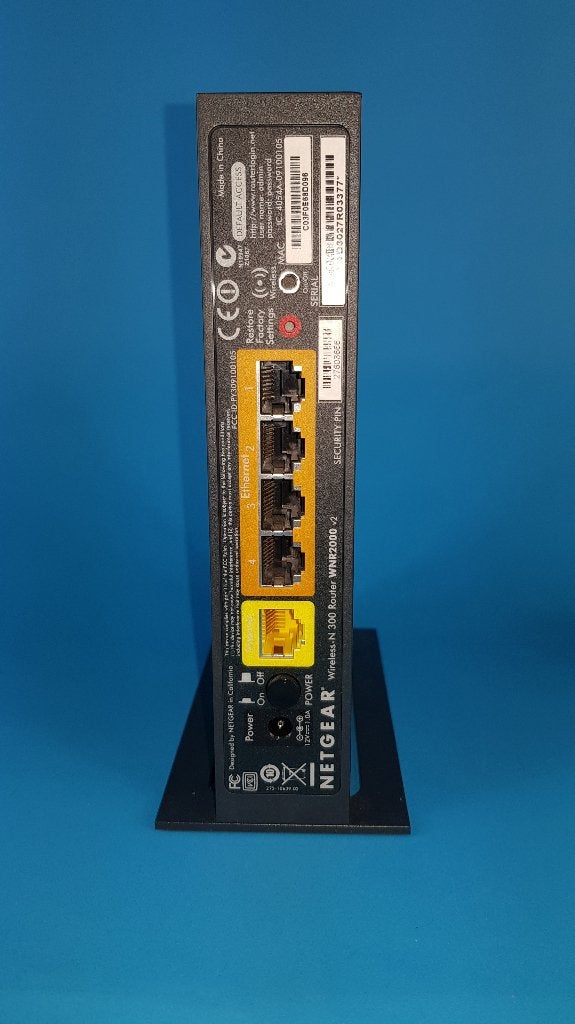 Netgear Wireless Router N 300 (model WNR 2000 v2). 7A4, Computers en Software, Tweedehands verkoop, Tweedehands verkoop, Gebruikt