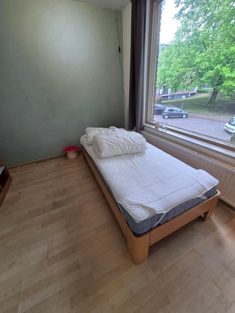 Auping bed met verstelbare lattenbodem en IKEA matras, Ophalen, 90 cm, 200 cm, Hout