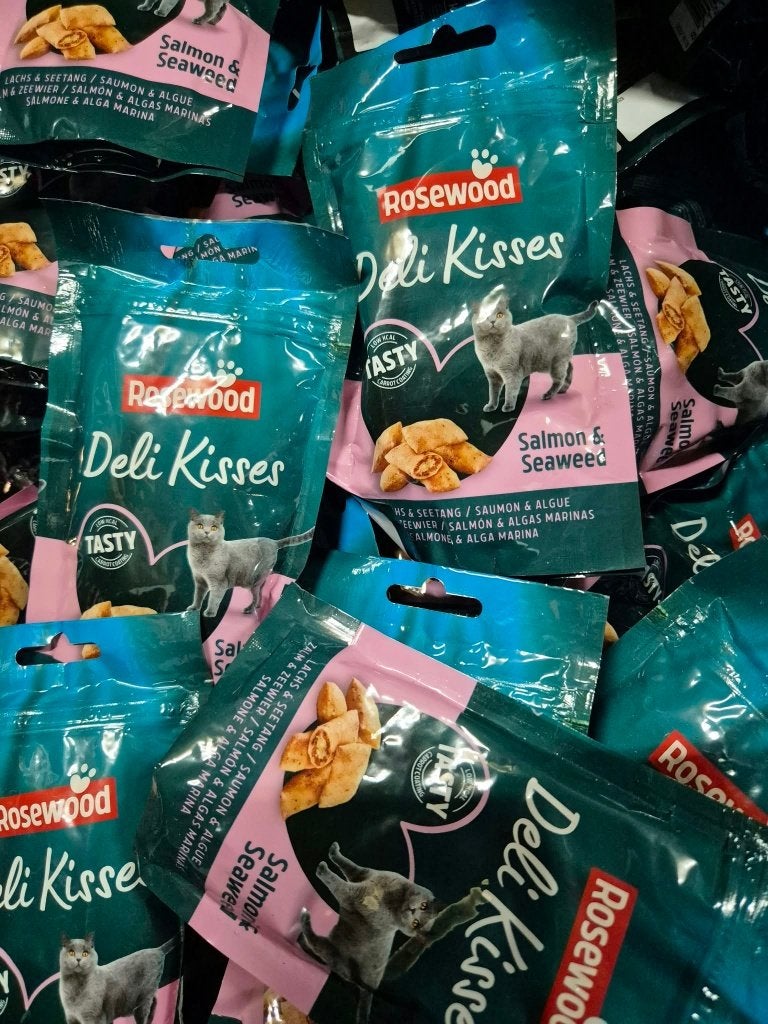 Partij kattensnacks Rosewood salmon zalm kattensnoepjes 500s, Ophalen of Verzenden, Kat