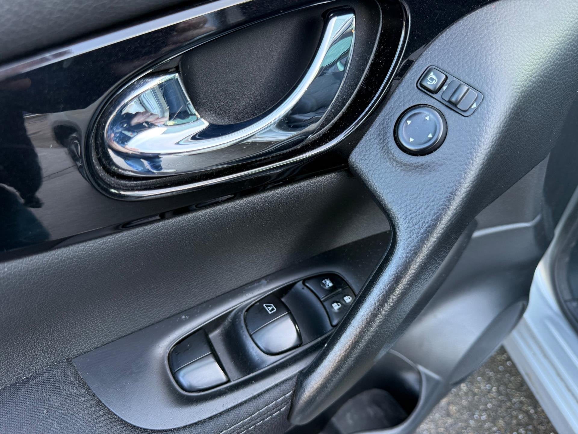 Foto 22 van Nissan Qashqai 1.2 Edition AUT. *175.627 KM*AKTIEPRIJS!