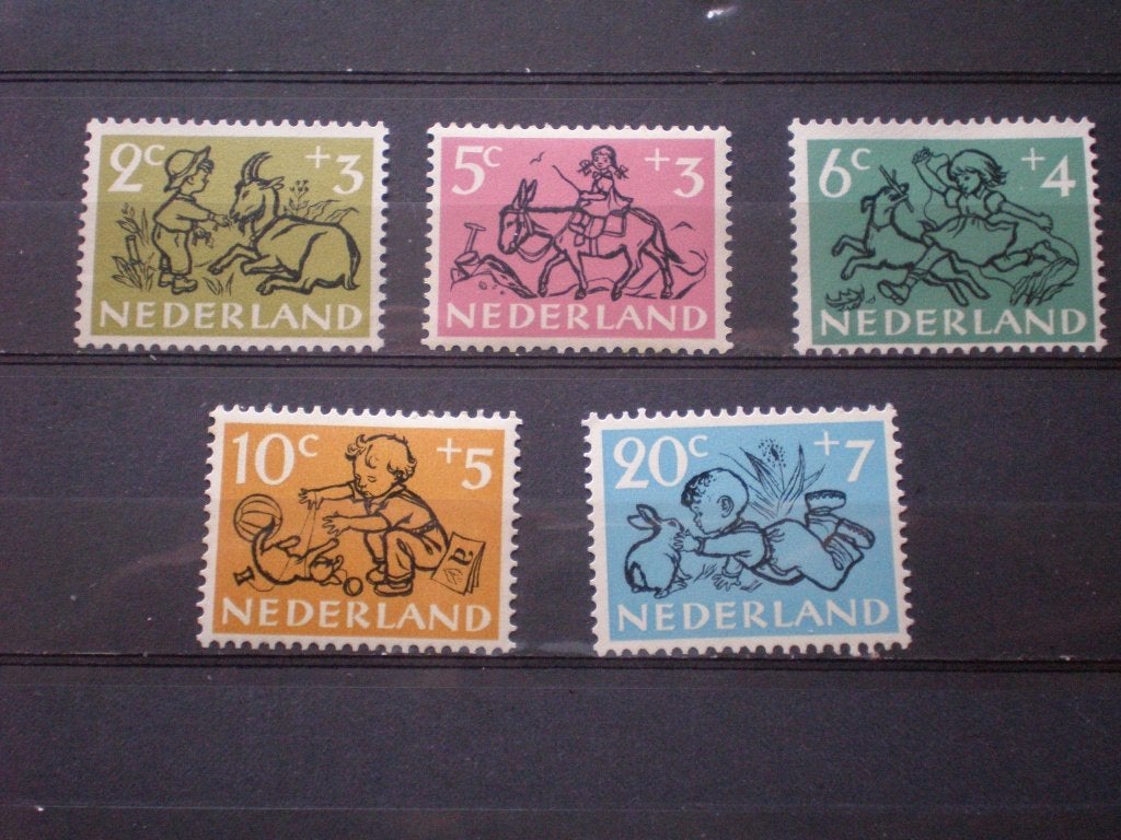 Nederland NVPH 596-600 Postfris ( T 7000 )..€ 0,90, Postzegels en Munten, Postzegels | Nederland, Verzenden