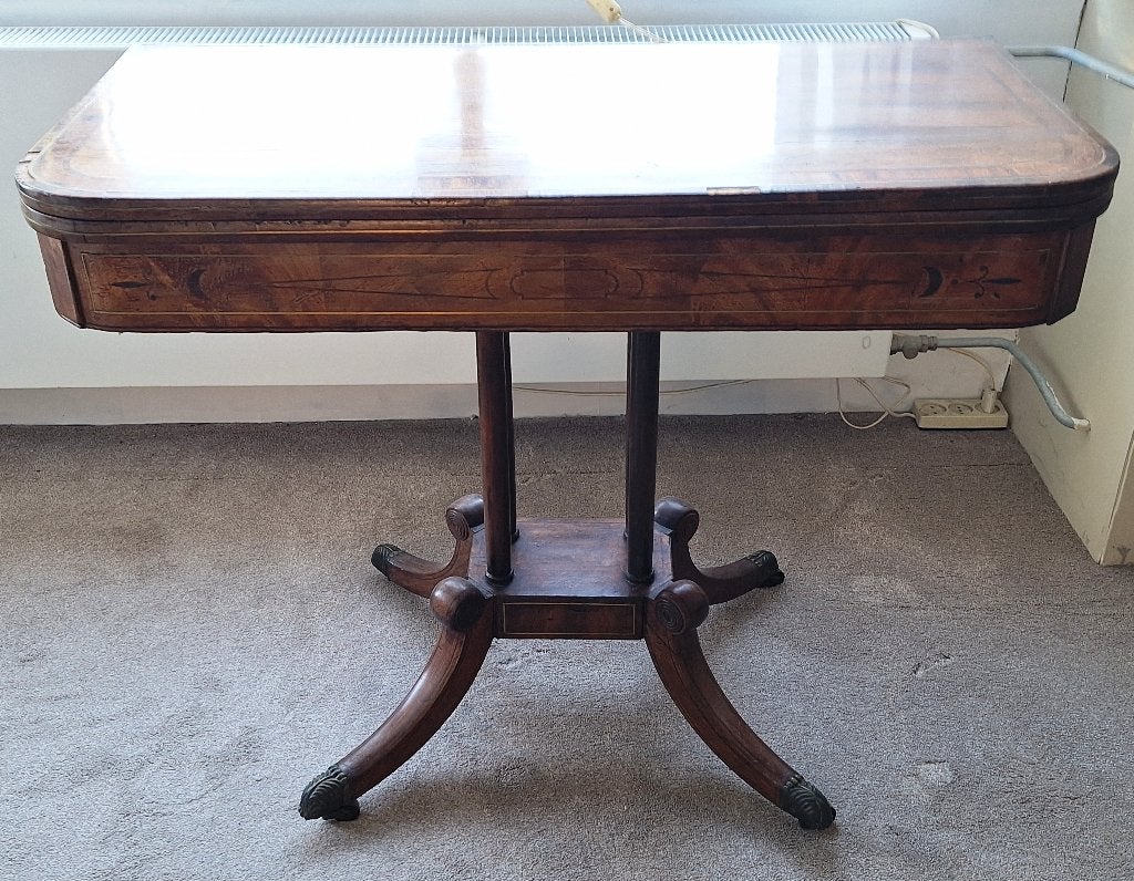 Antiek mahonie kaarten tafeltje (voor restauratie), Ophalen