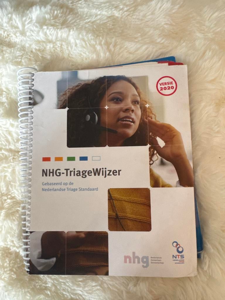 Triage wijzer opleiding doktersassistente (versie 2020), Ophalen of Verzenden, Gamma, Zo goed als nieuw, MBO