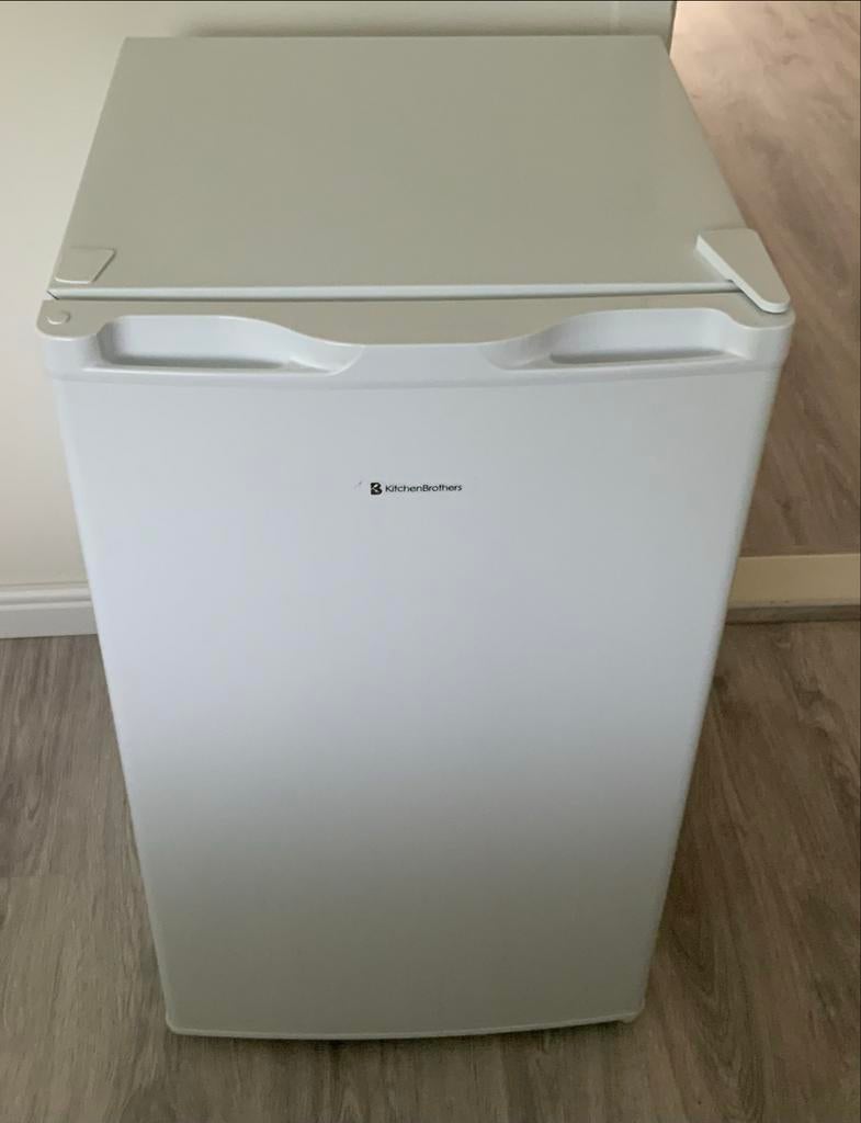 Kitchenbrother koelkast, Witgoed en Apparatuur, Ophalen, Zo goed als nieuw, 45 tot 60 cm, Met vriesvak