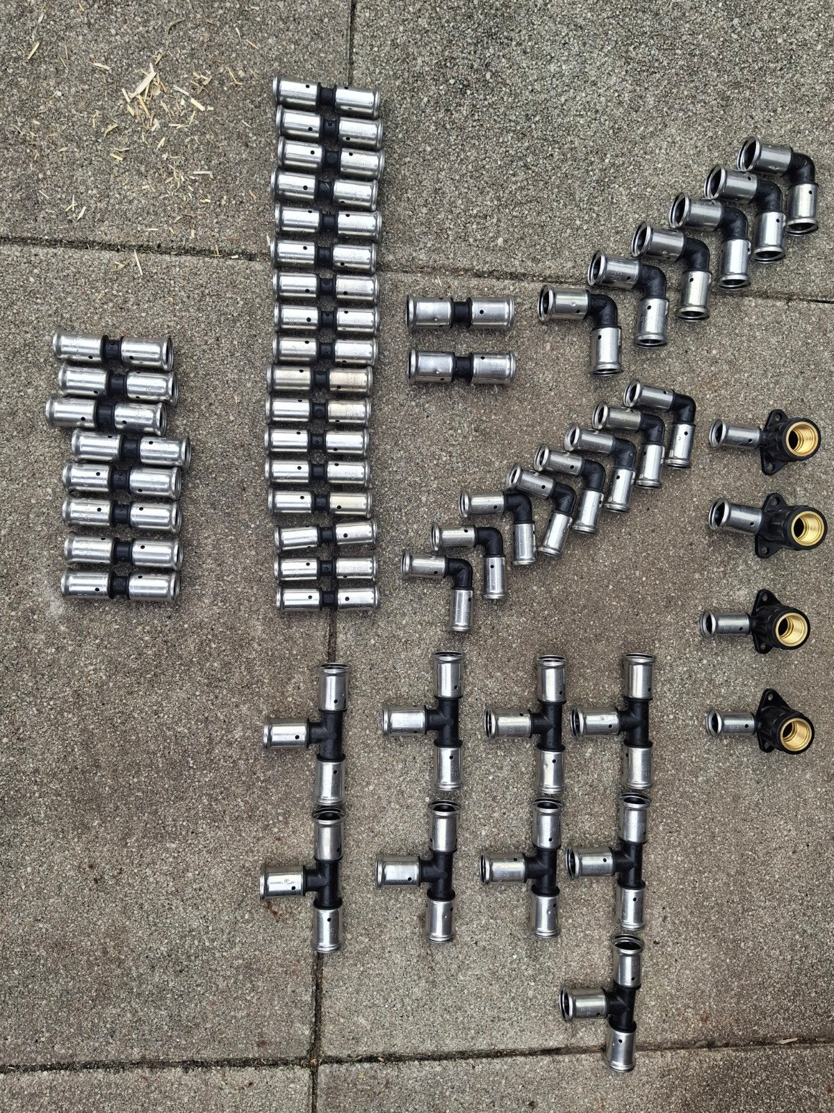 nieuwe henco koppelingen en muurplaten, Overige materialen, Overige typen, Nieuw, Minder dan 2 meter