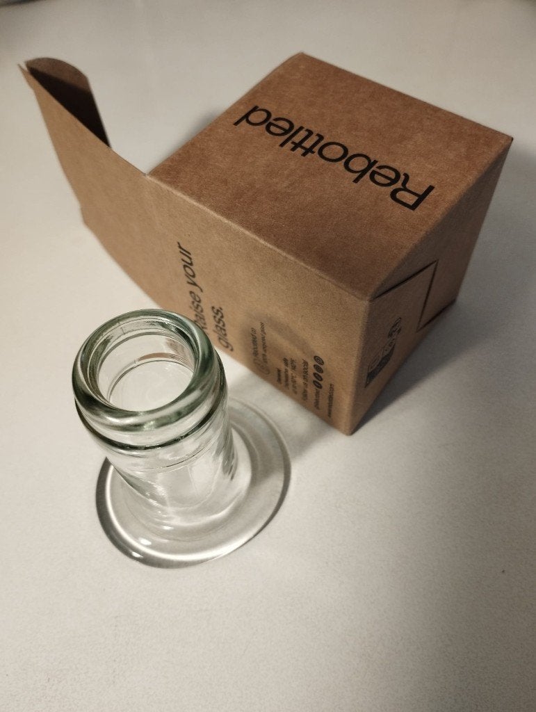 Rebottled Candleholder + 2 candles /Kandelaar en 2 Kaarsen, Ophalen of Verzenden, Nieuw, Overige materialen, Kandelaar