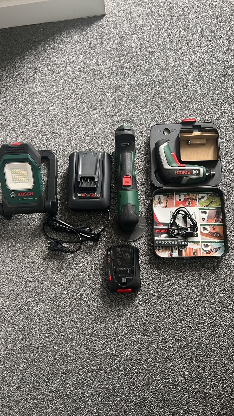 Bosch UniversalMulti 18V-32 Multitool Set - Veelzijdig, Ophalen