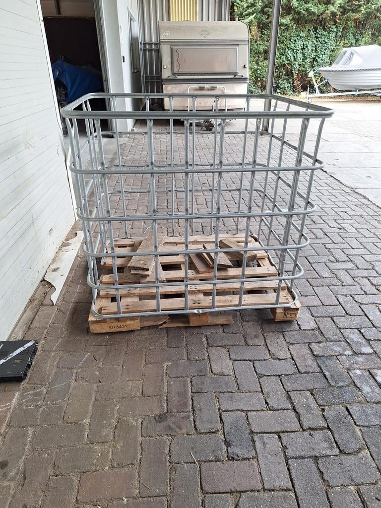 IBC container kooien, 6 stuks nog 2 beschikbaar, Ophalen, 100 cm of meer, 60 cm of meer, 50 cm of meer
