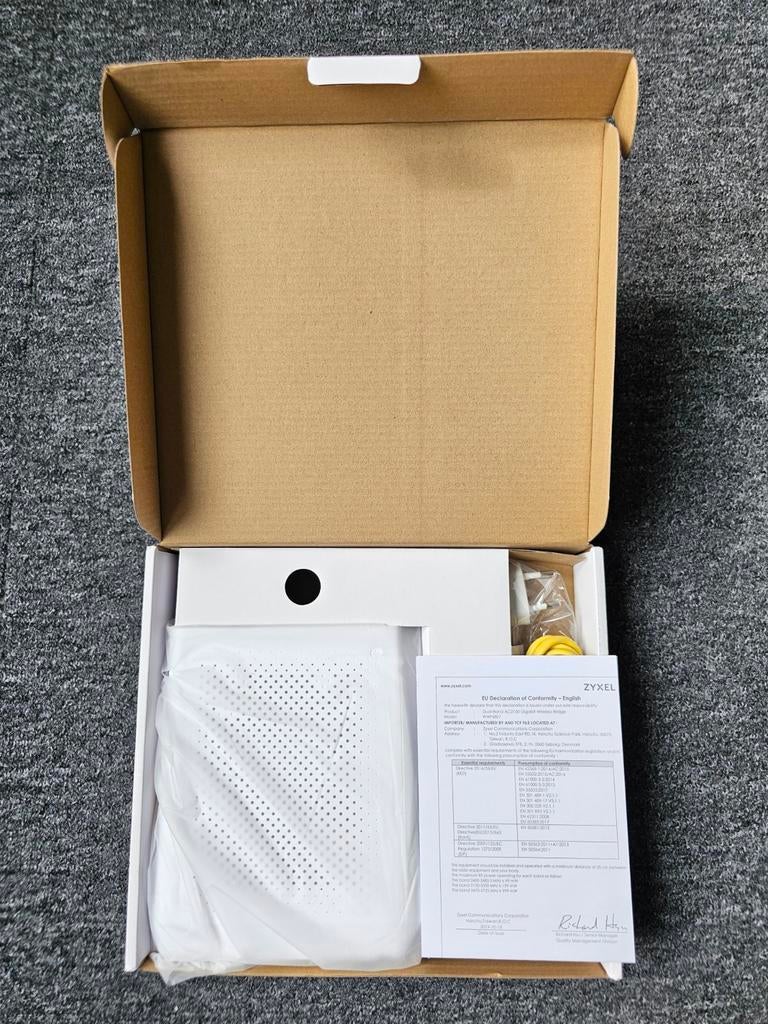 Zyxel WAP6807 Dual-Band WiFi Versterker AC2100, Computers en Software, WiFi-versterkers, Ophalen of Verzenden, Nieuw, Zyxel