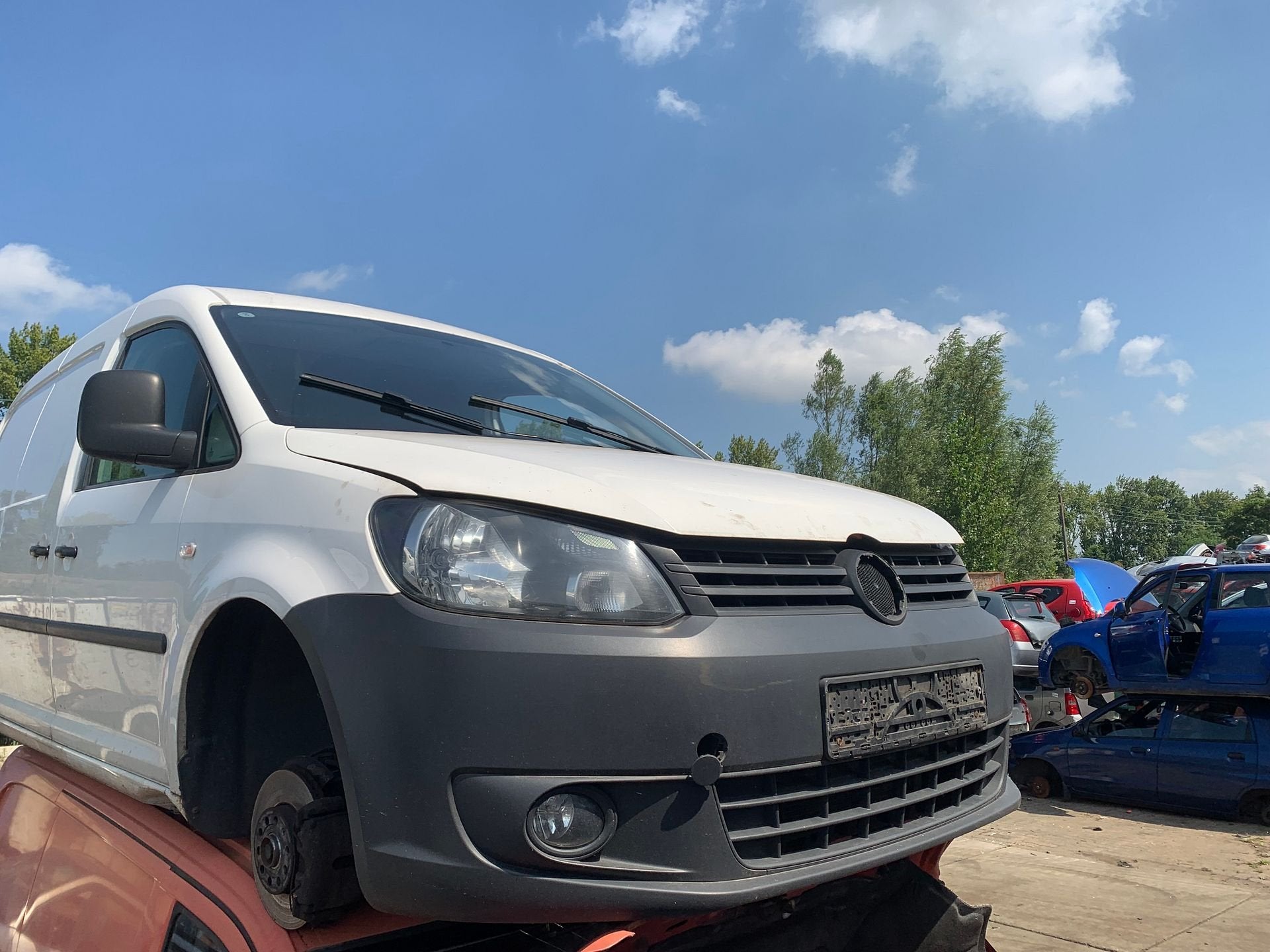 plaatwerk volkswagen caddy 2010 tot 2015 voorkop voorbumper, Ophalen, Gebruikt, -, -