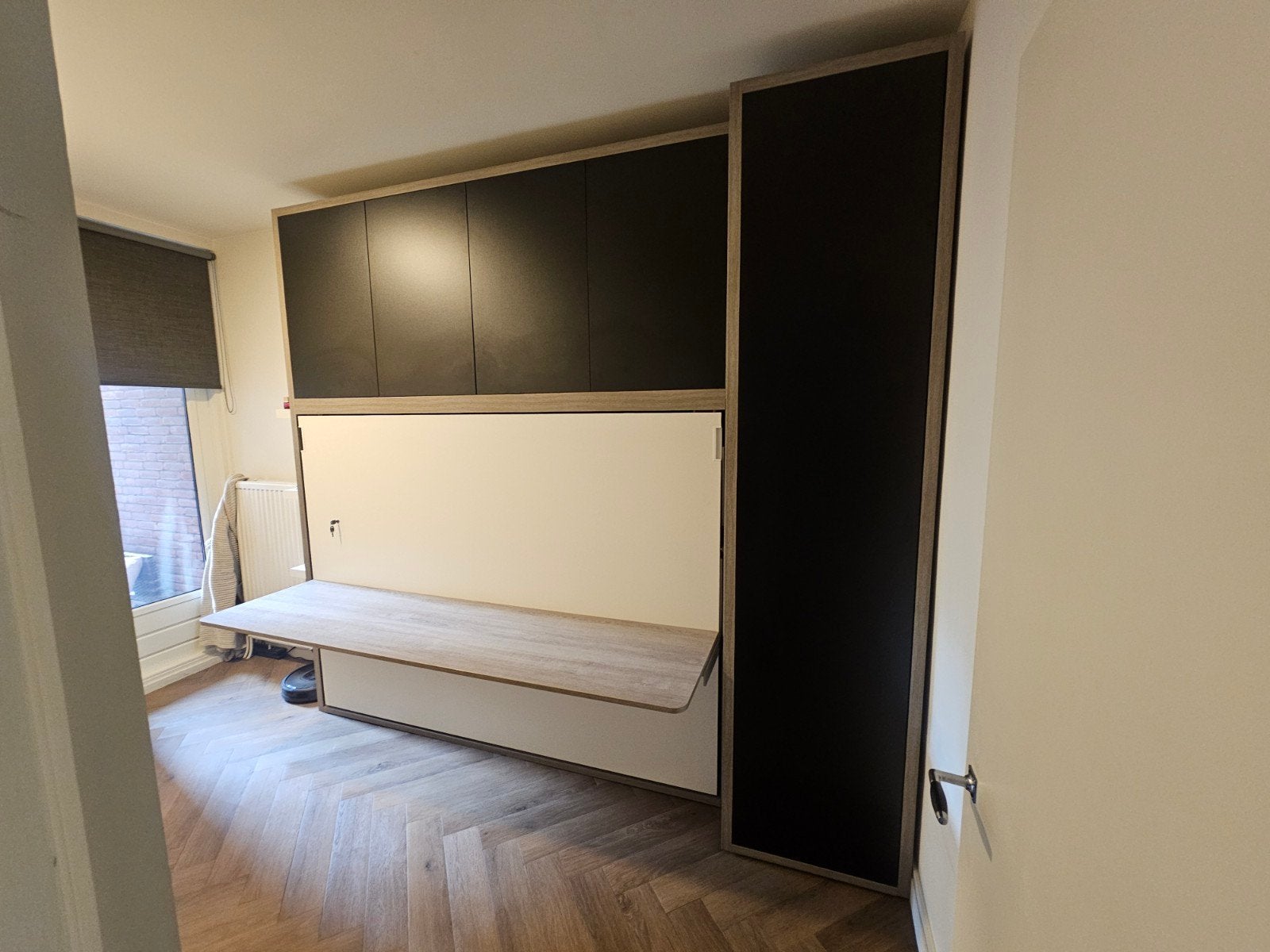 Zo goed als nieuw Bedkast met bureau en kastenwand, Ophalen, 140 cm, Zo goed als nieuw, Twijfelaar