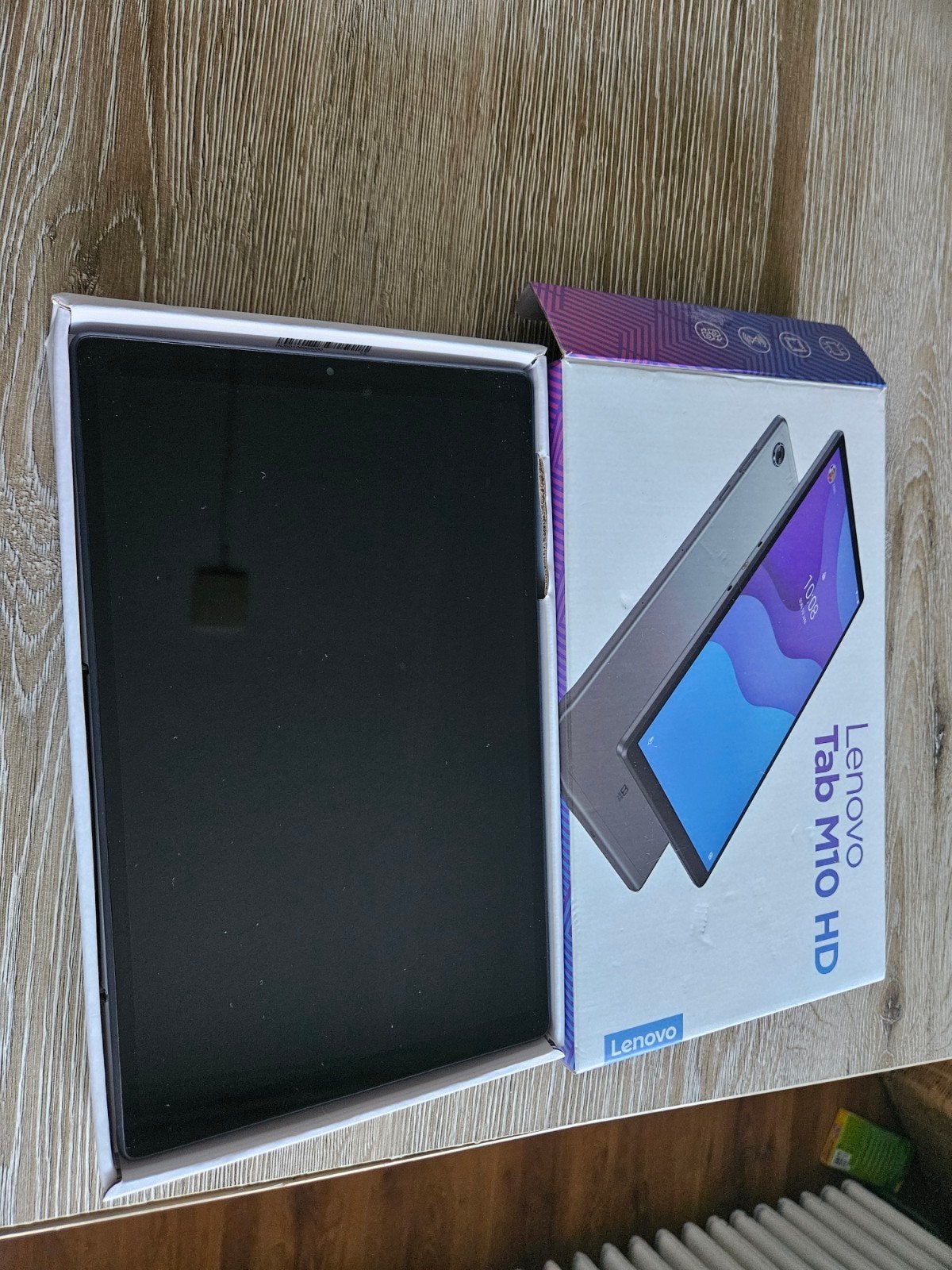 Lenovo tab M10 HD
wordt verkocht omdat deze hier niet, 10 inch, 32 GB, Tab m10 HD, Gps