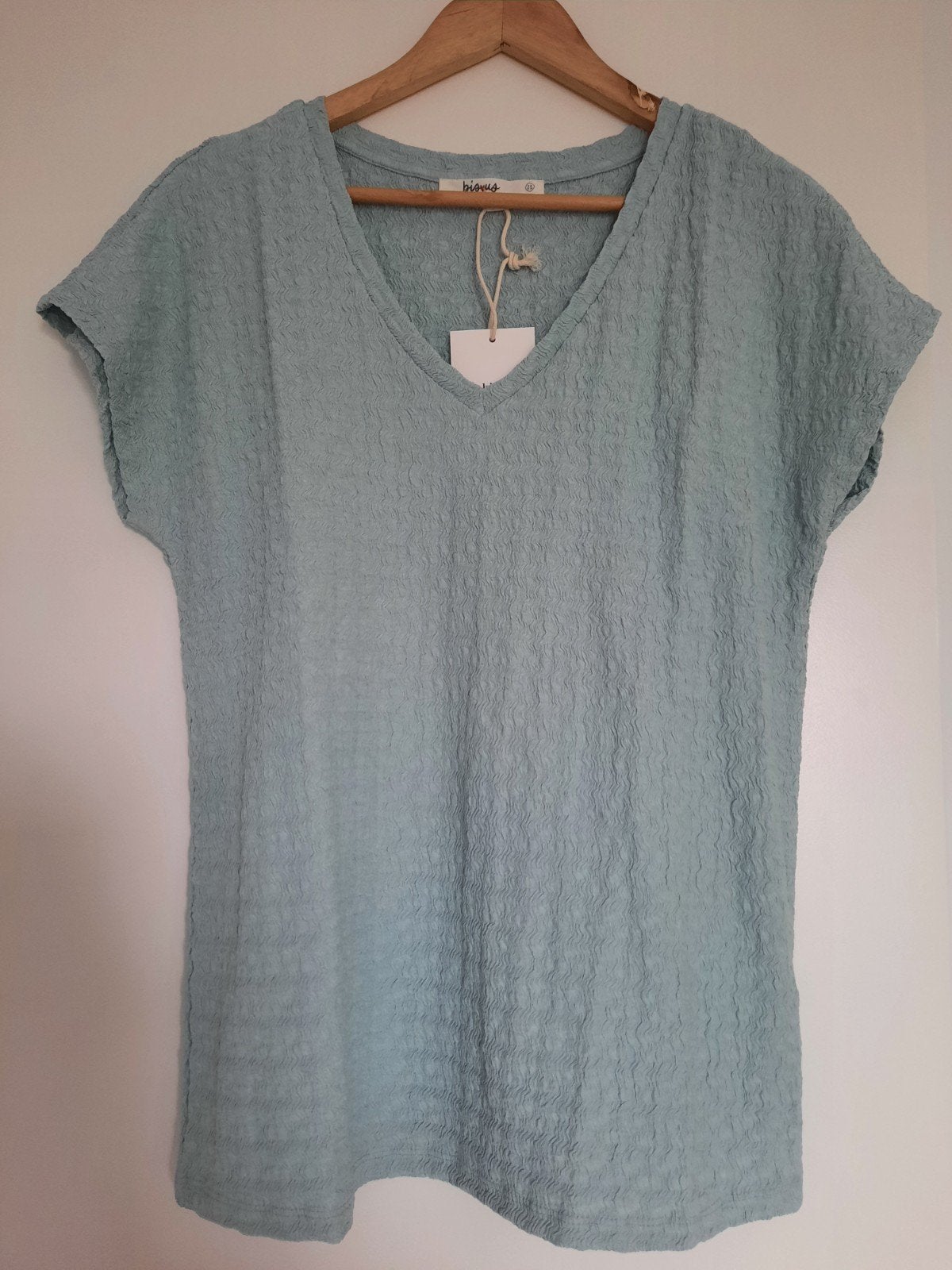Zuss T-shirt met V-hals en korte mouwen, maat M, Kleding | Dames, Blauw, Nieuw, Ophalen of Verzenden, Korte mouw