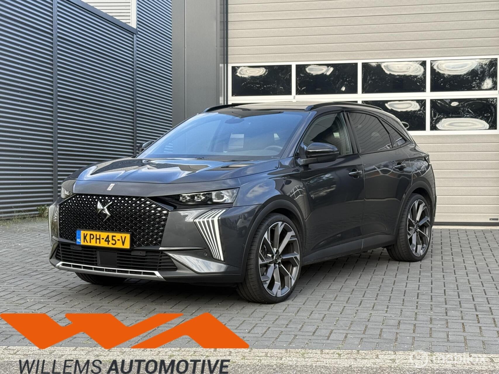 DS7 1.6 PHEV 360 OPERA 4x4 Performance 21’inch|Pano|Leder, Auto's, DS, Automaat, Automatische klimaatregeling, Zwart, 4 cilinders