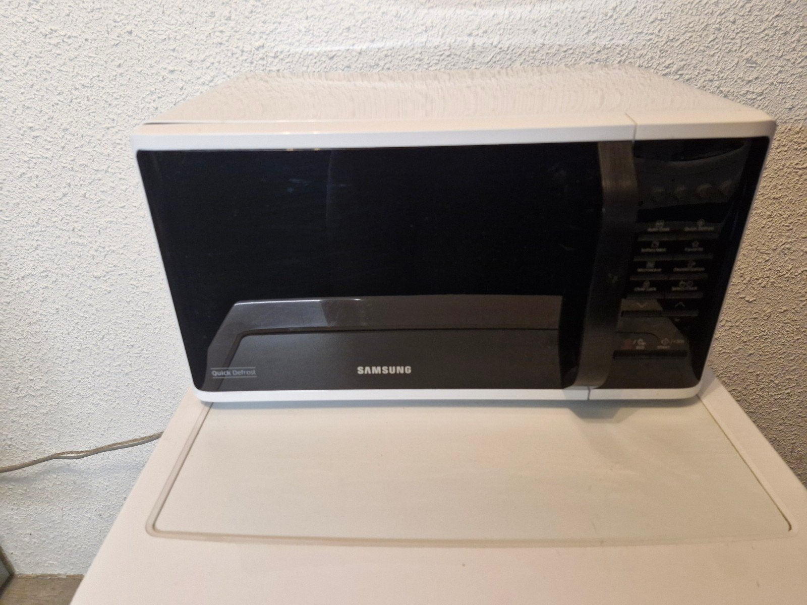Samsung Magnetron - Wit, Goed Werkend, Gebruikt, Ophalen of Verzenden, Magnetron, Draaiplateau