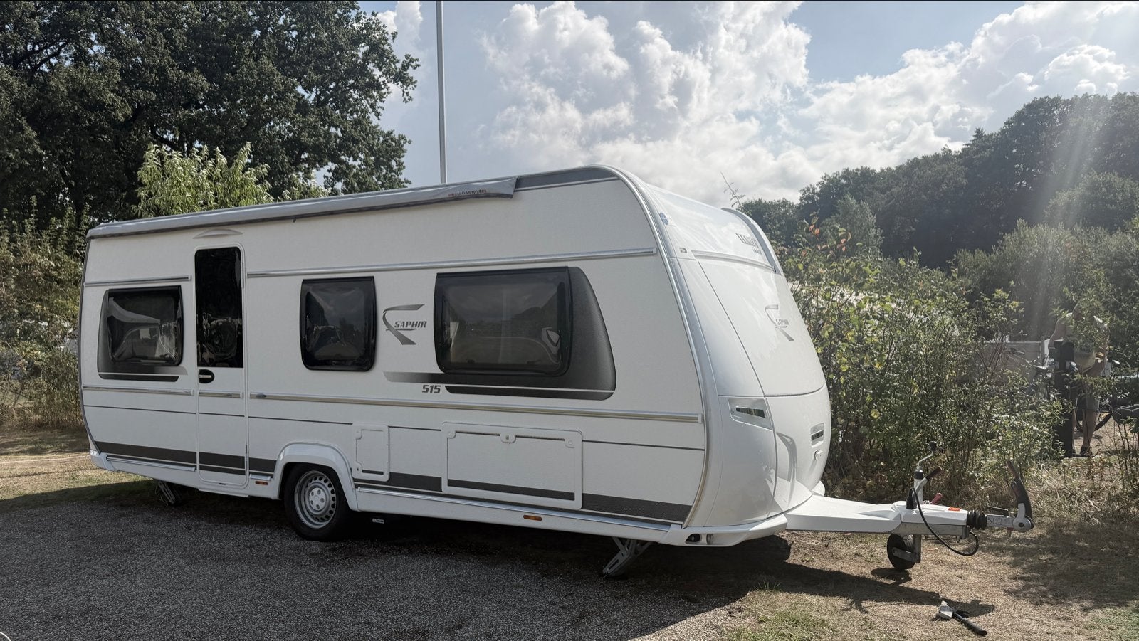 Fendt 515 SG Saphir met Enduro Mover, Airco en Luifel, Caravans en Kamperen, 2 aparte bedden, Rondzit, Particulier, Schokbreker