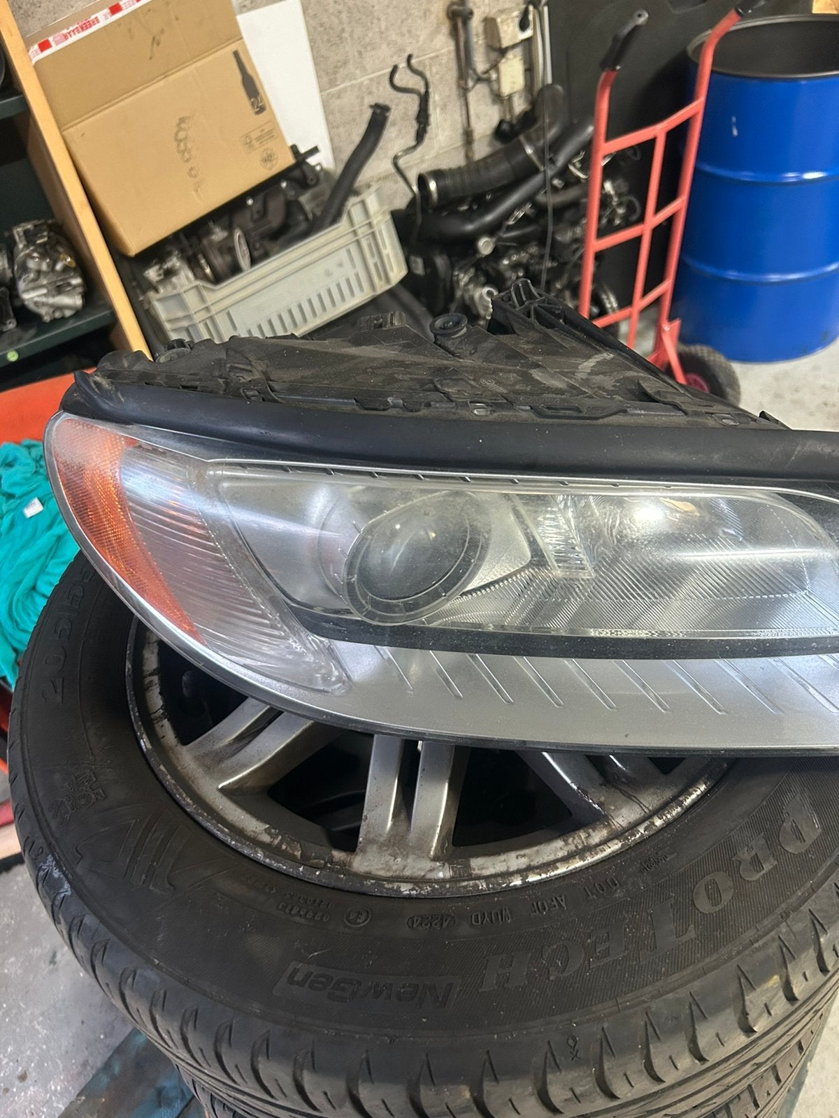 Koplamp xenon rechts Volvo V70 2009-2016, Ophalen of Verzenden, Gebruikt, Volvo