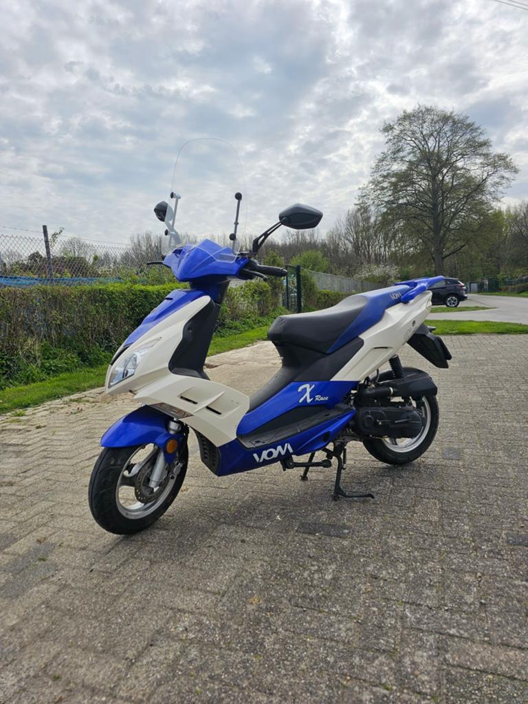 Znen scooter, Ophalen of Verzenden, Benzine