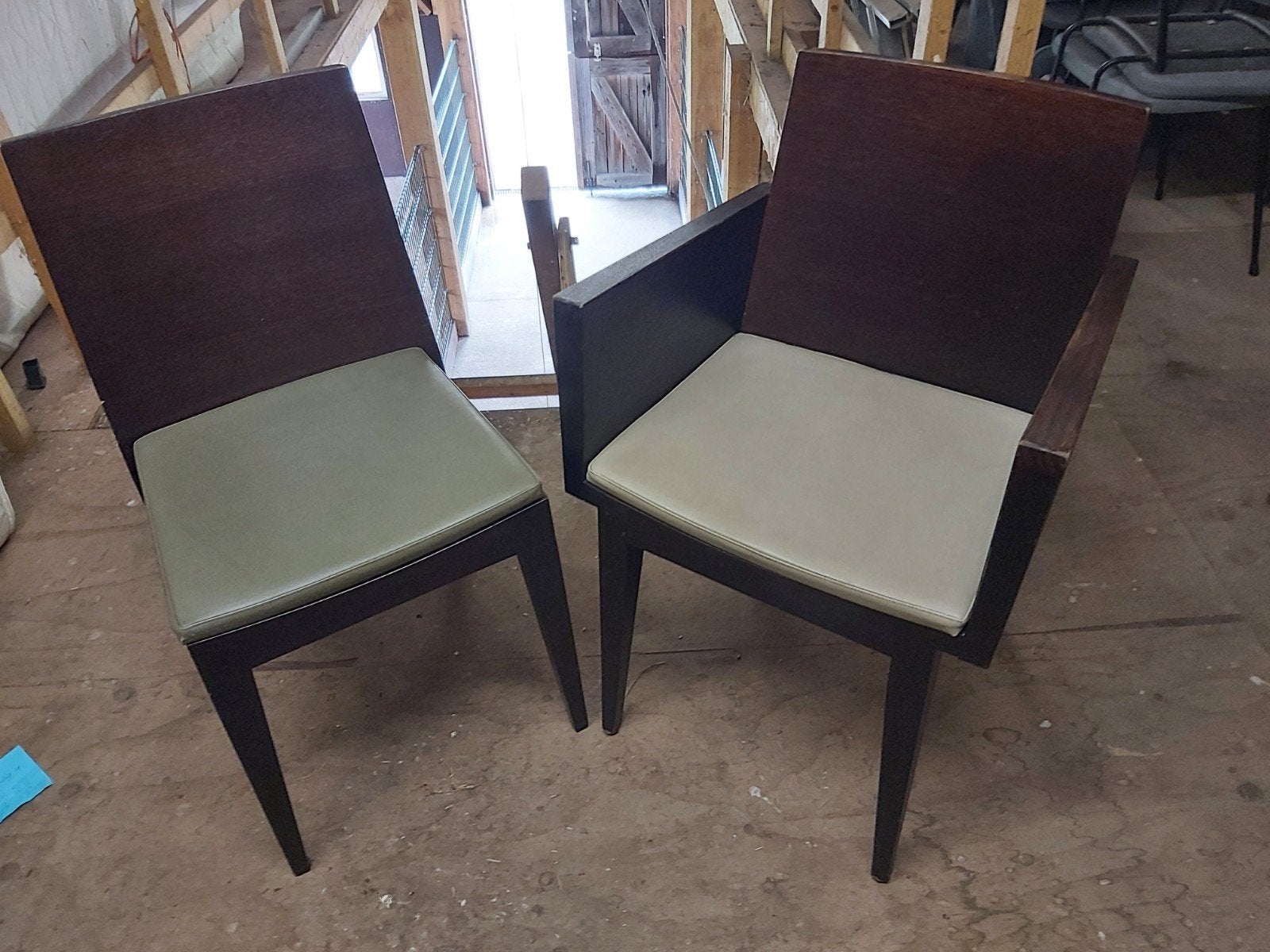 Diversen Bistro stoelen van Satelliet, Modern, Klassiek, Gebruikt, Bruin, Vijf, Zes of meer stoelen