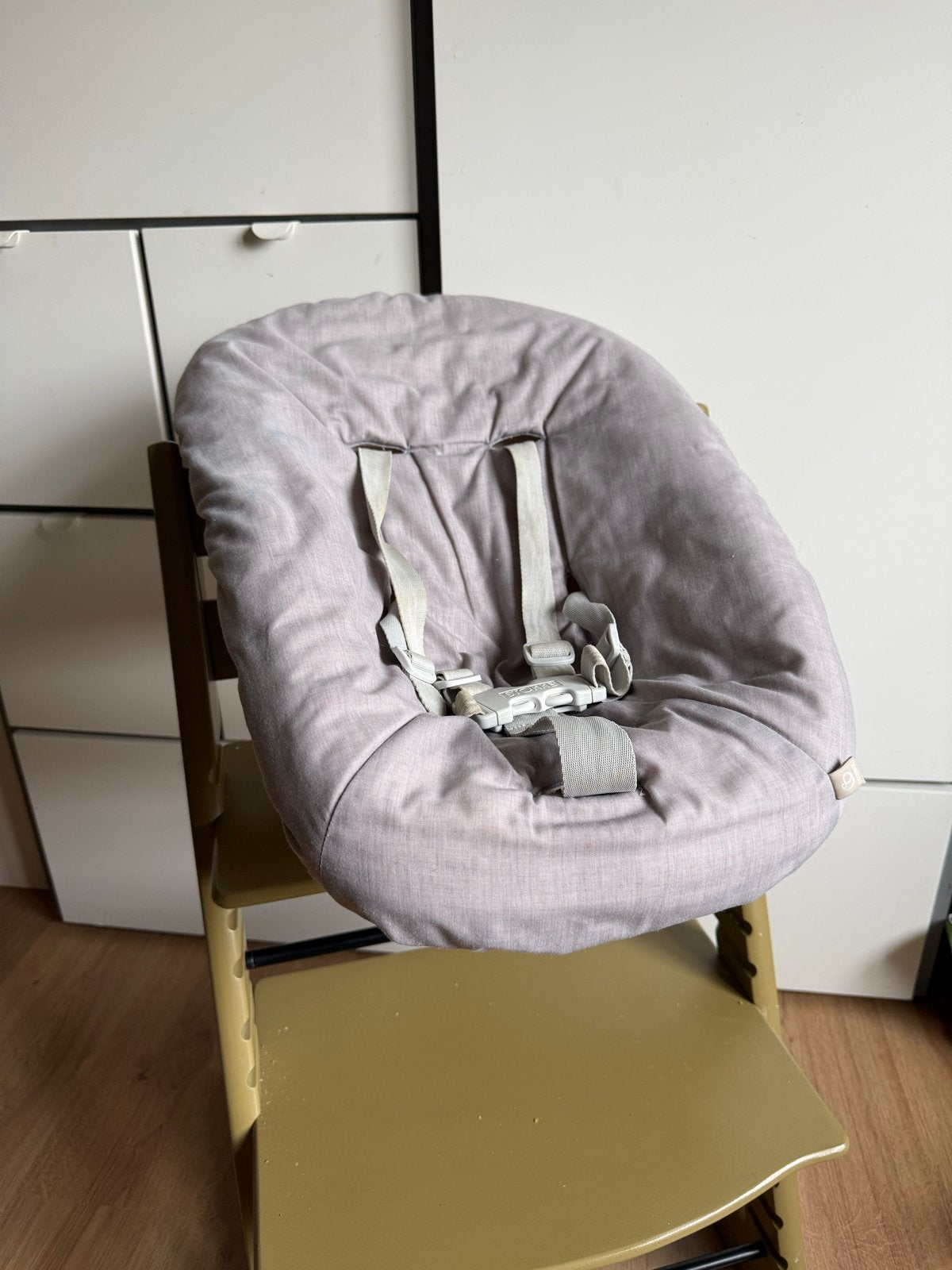 Stokke Tripp Trapp newborn babyset, Kinderen en Baby's, Ophalen, Gebruikt, Meegroeistoel, Aanschuifbaar