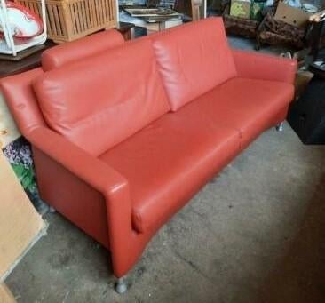 Leolux Paian design bank 2,5 zits rood leder, Ophalen, 150 tot 200 cm, Driepersoons, Rechte bank