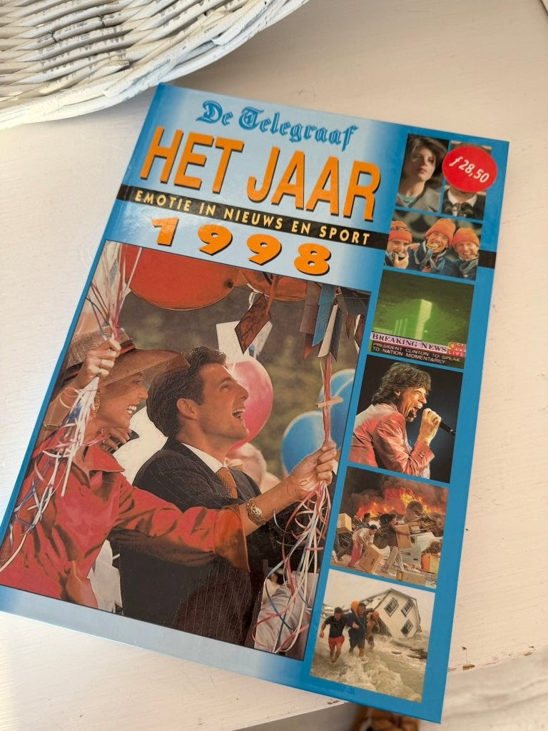Zo goed als Nieuw > Het Telegraaf jaarboek van 1998, Verzenden, Zo goed als nieuw, Krant