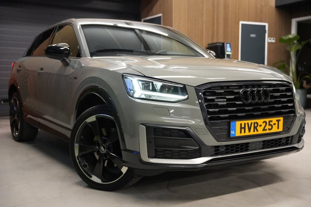 Audi Q2 2.0 TFSI quattro Sport Edition #1 / B&O / ACC / CarP, Auto's, Audi, Automaat, Gebruikt, 1984 cc, Leder