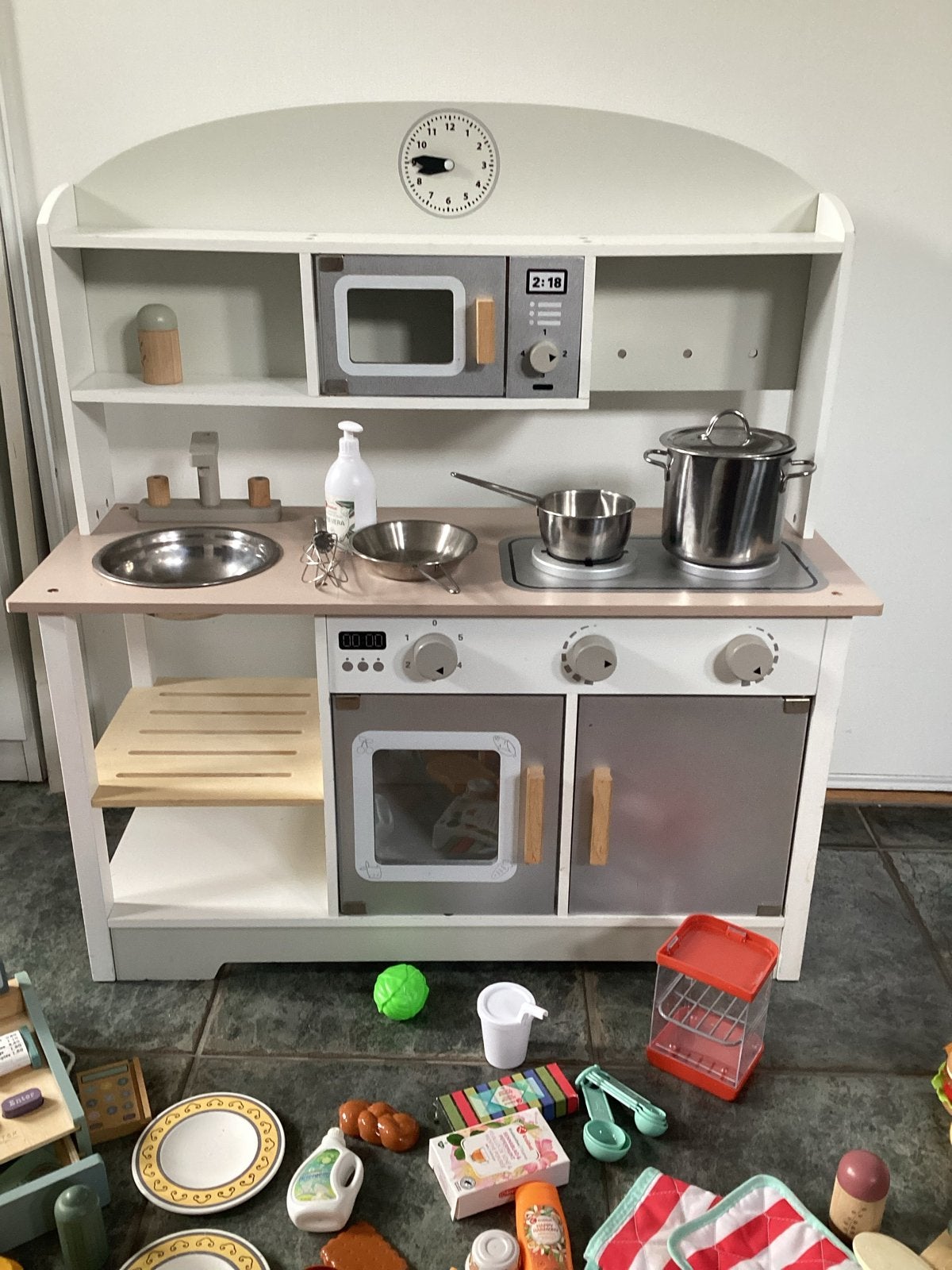 Grote speelgoedkeuken set  accessoires en kassa stofzuiger, Ophalen, Zo goed als nieuw, Jongen of Meisje