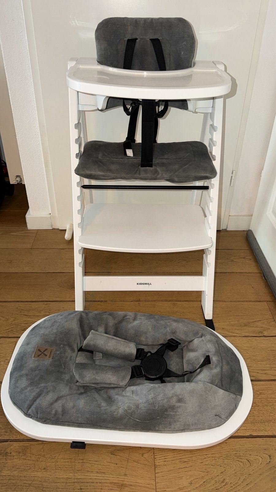 Kidsmill Up! Kinderstoel incl. Babyset + Newbornset-Oatmeal, Ophalen of Verzenden, Zo goed als nieuw, Meegroeistoel
