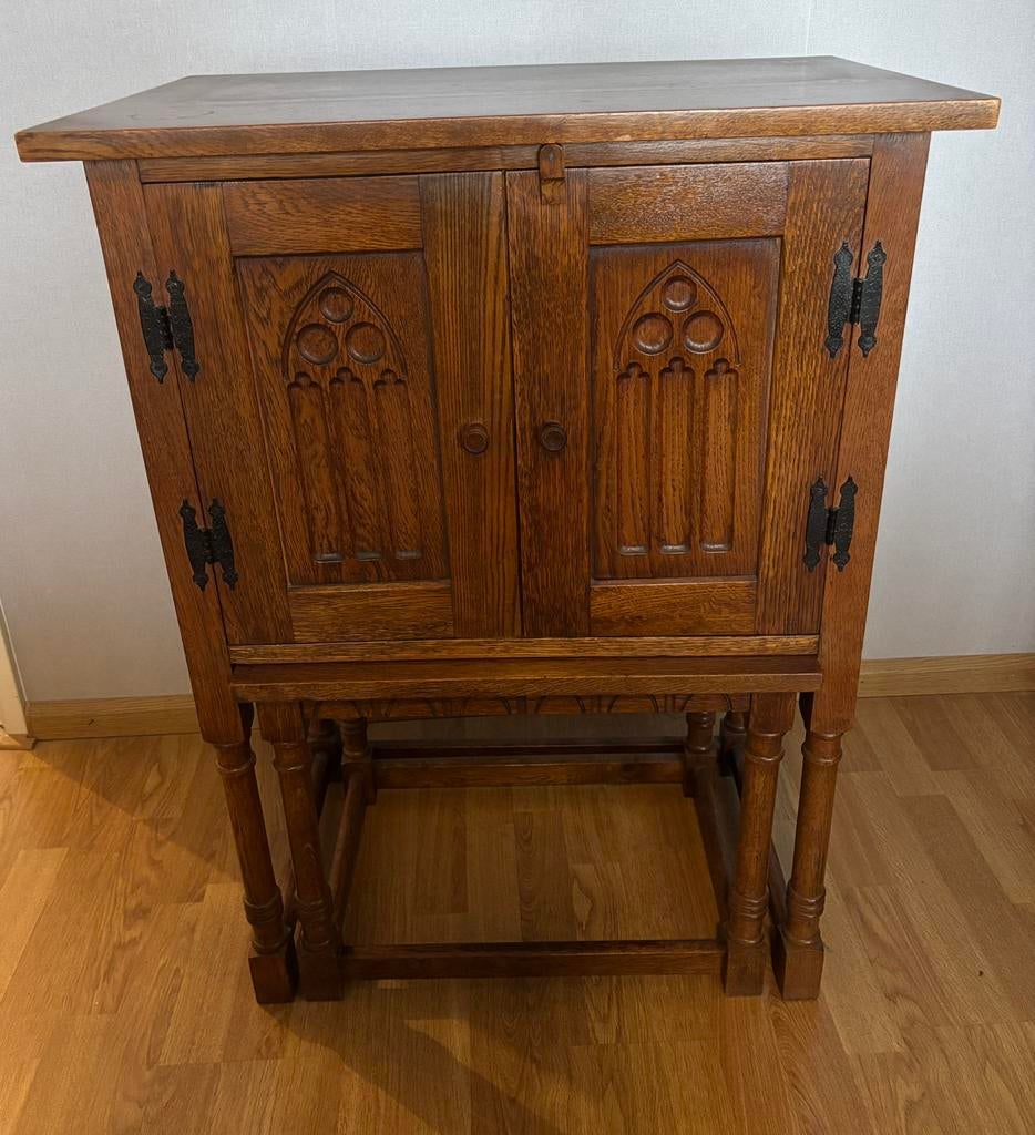 Authentiek eikenhouten kastje uit de jaren 60, Ophalen