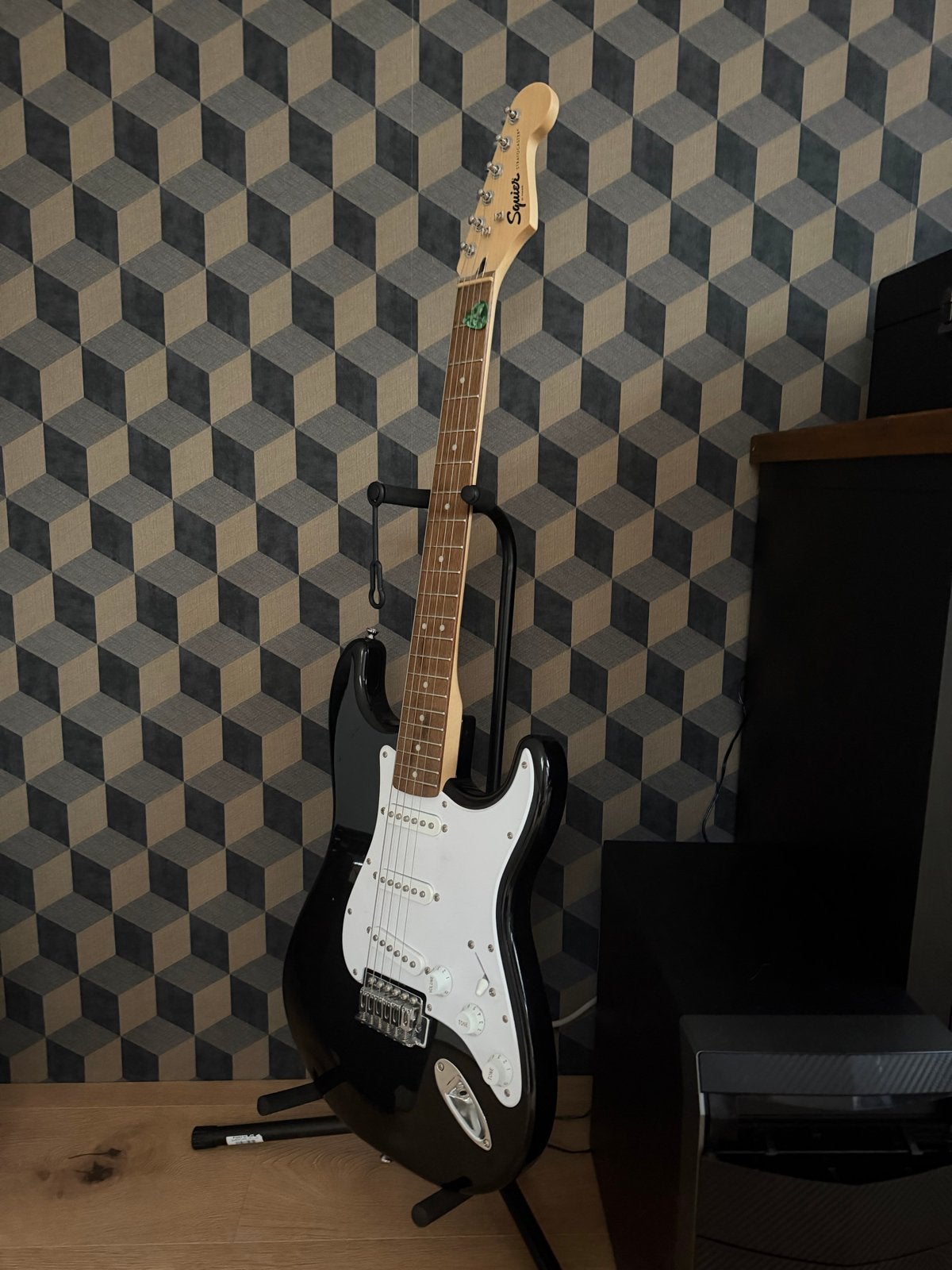 Squier Bullet Stratocaster - Zwart, Ophalen of Verzenden, Zo goed als nieuw