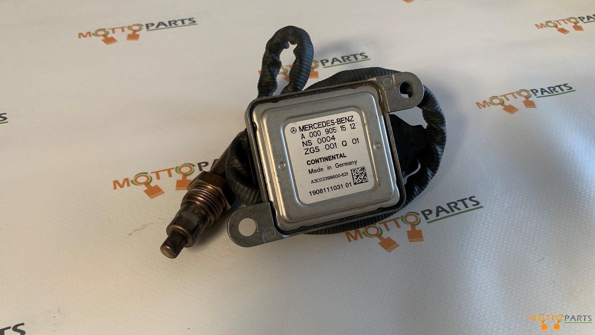 Mercedes-Benz NOx sensor A0009051512 - A3C03398600 ZGS001Q01, Gebruikt, -, Ophalen of Verzenden, -