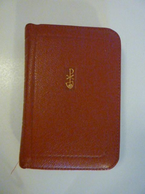 Bijbel, kerkboek in etui, Verzenden, Zo goed als nieuw