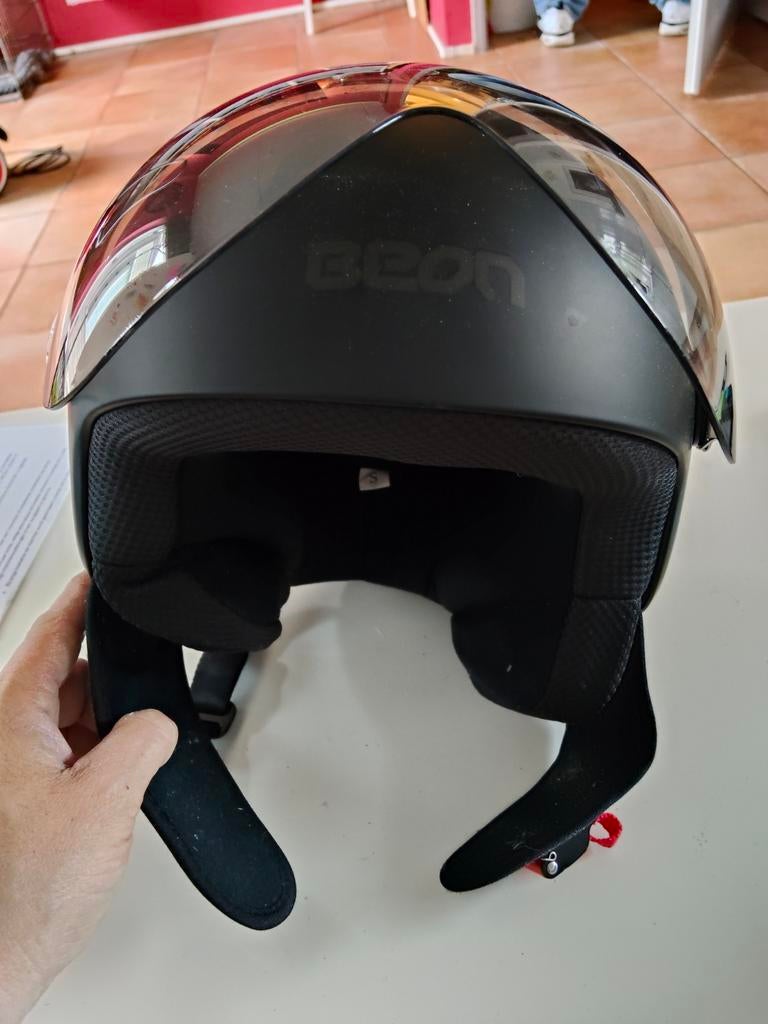 Beon helm maat s, Ophalen of Verzenden, Zo goed als nieuw, Small, BEON