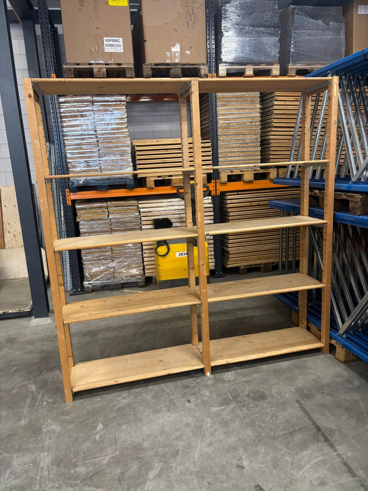 Wedeka stellingen 60cm diep, Ophalen, Zo goed als nieuw