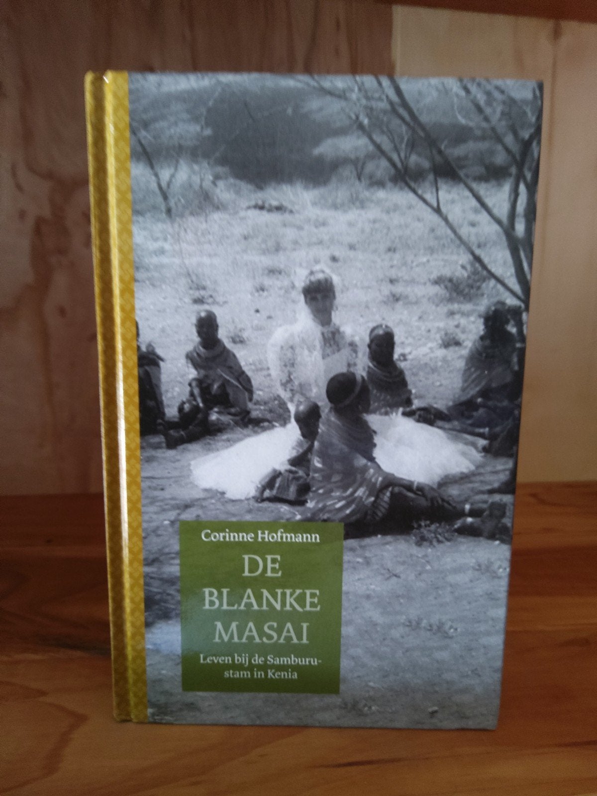 De Blanke Masai - Corinne Hofmann, Boeken, Ophalen of Verzenden, Gelezen, Corinne Hofmann, Overige