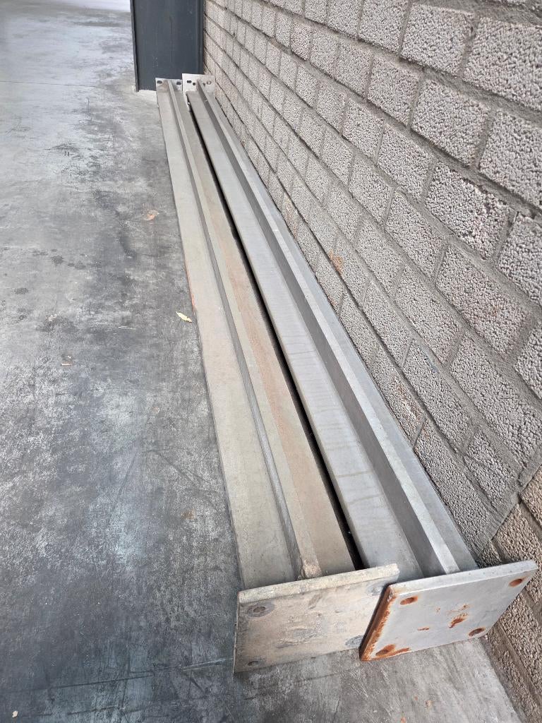 Staanders /  pilaren / stalen balken, Doe-het-zelf en Verbouw, Metalen, Ophalen, Gebruikt, IJzer