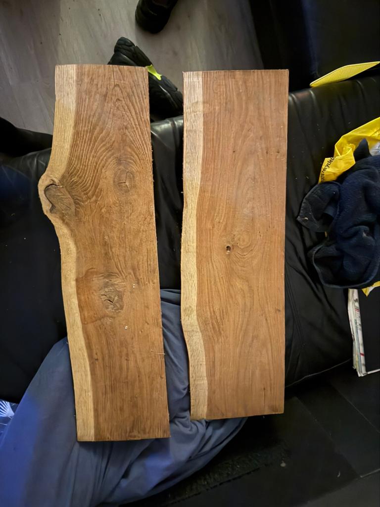Wandplanken boomplak 2 stuks, Ophalen, Minder dan 25 mm, Zo goed als nieuw, Pallet